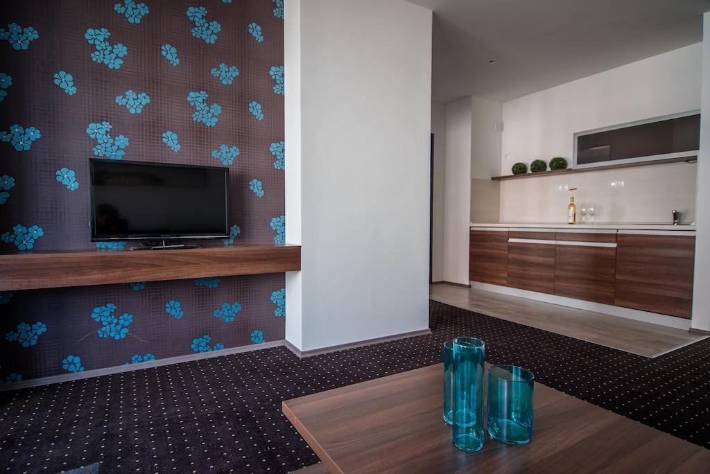 Plage Apartman ハイデゥソボスロー 部屋 写真