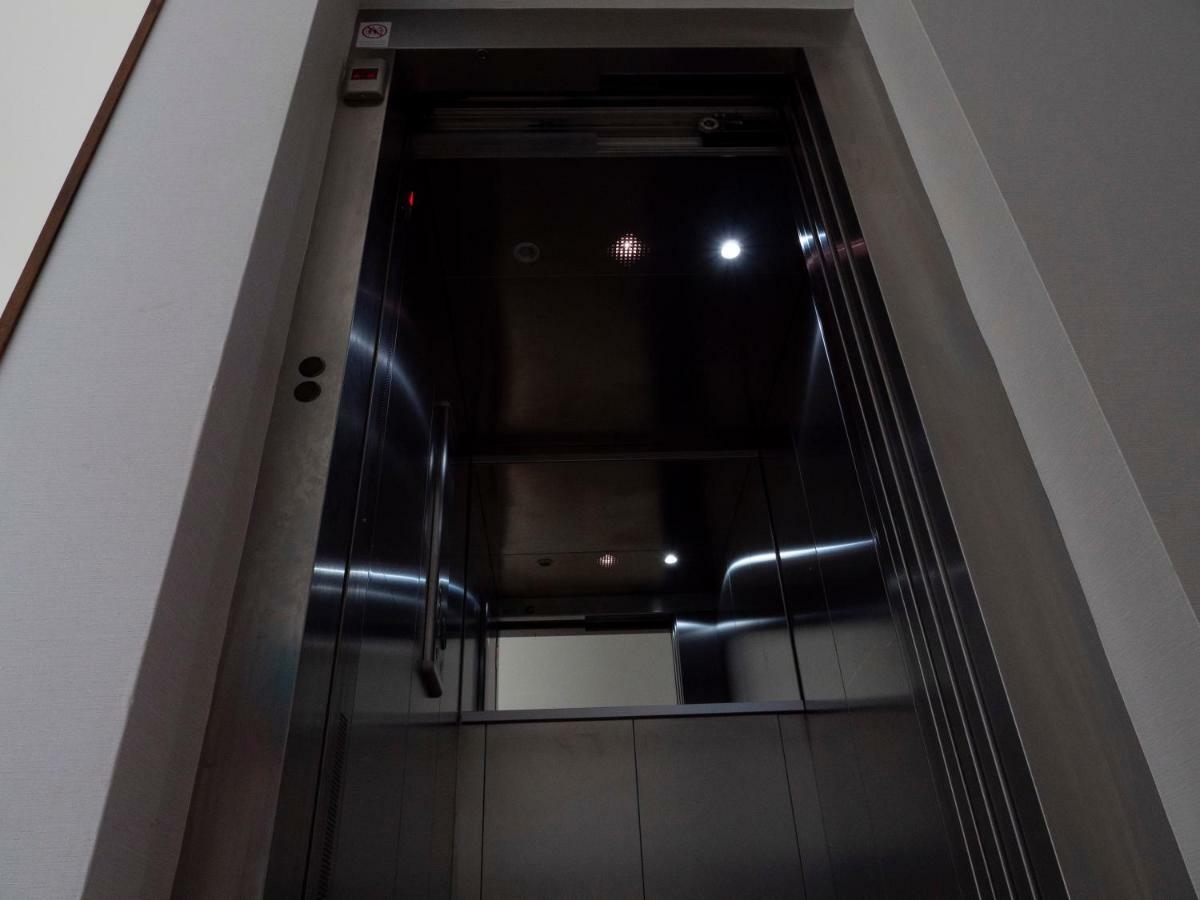 Plage Apartman ハイデゥソボスロー エクステリア 写真